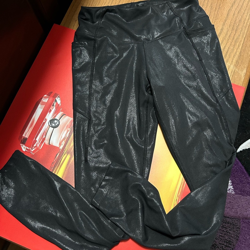 PINK Victoria's Secret Shiny Black Leggings